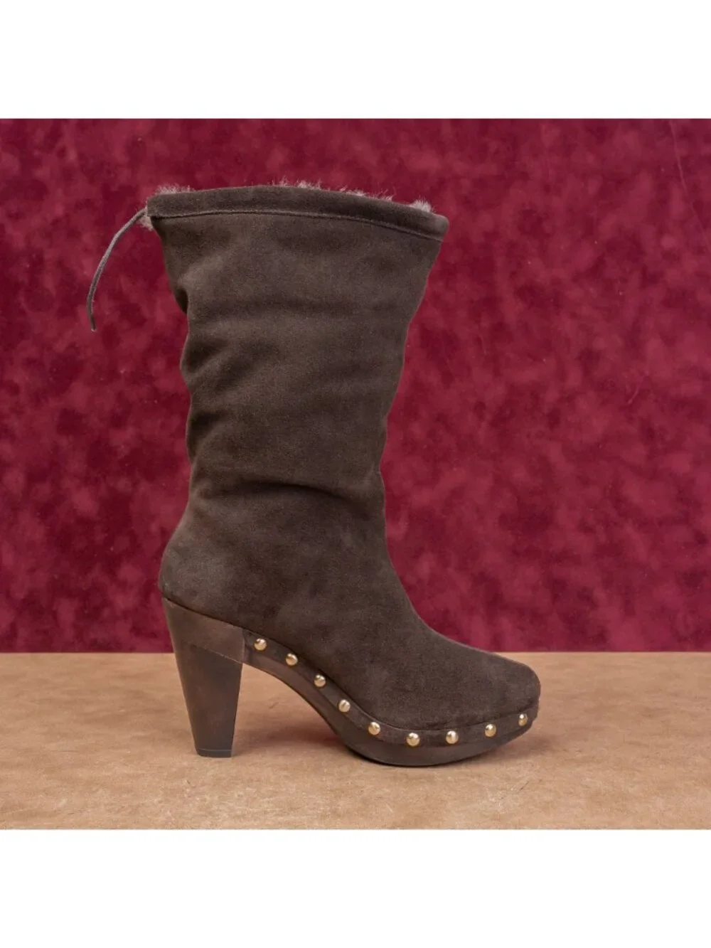 Michael Kors Women Brown Suede Studded Top Lace Fleece Lined Mid Boots sz 6.5